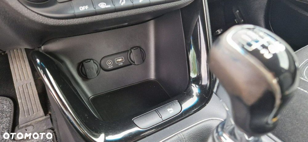Kia ProCeed - 37