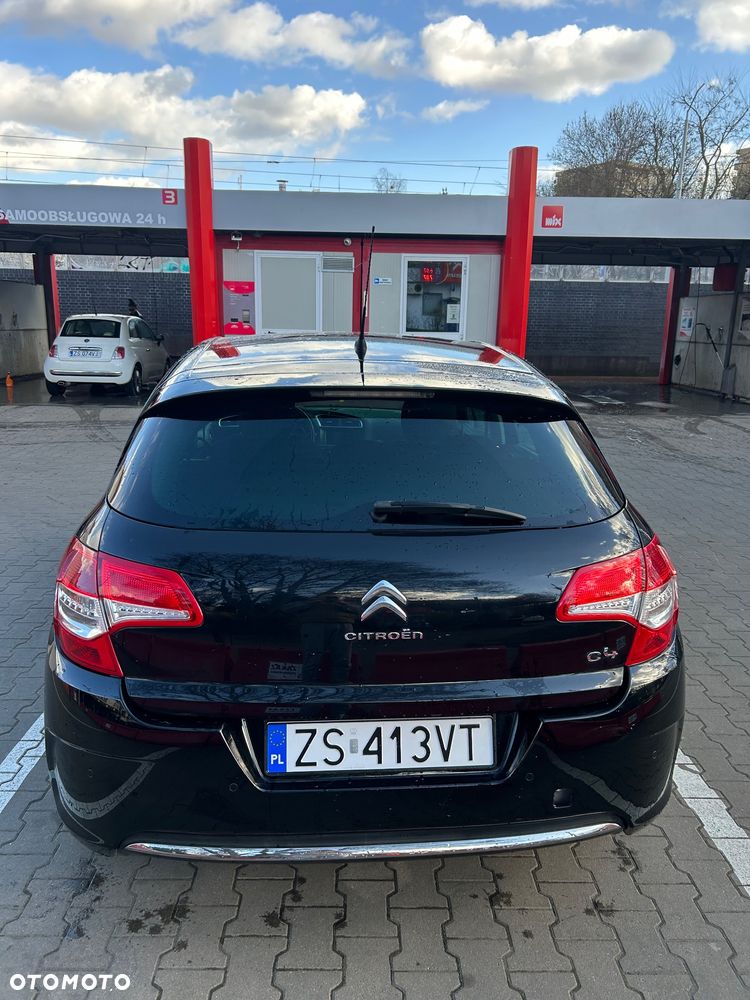 Citroën C4 e-HDi 115 ETG6 Exclusive - 5