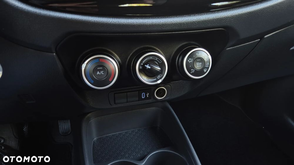 Toyota Aygo X S-CVT Air Prestige - 33