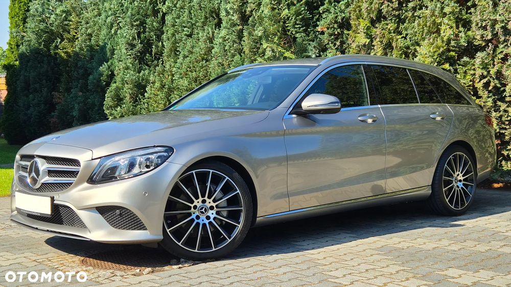 Mercedes-Benz Klasa C 300 d 9G-TRONIC Avantgarde - 6