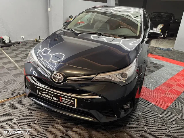 Toyota Avensis SD 1.6 D-4D Exclusive +P.Business - 10