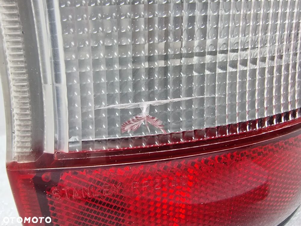 SUZUKI BALENO KOMBI 96-02 PRAWA LAMPA TYLNA TYLNIA TYŁ , NR 043-2140 , NR AUKCJI LMT41 - 6