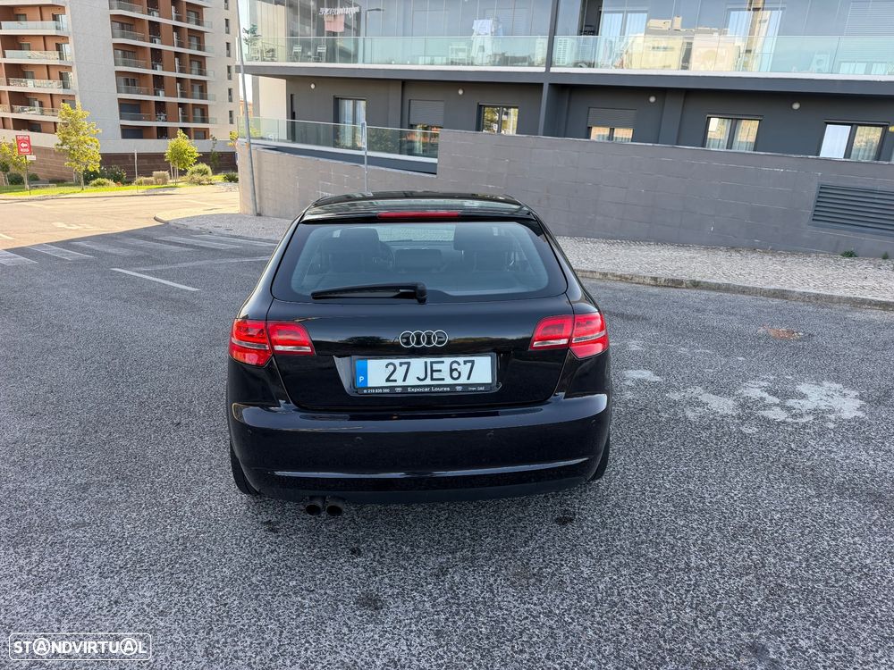 Audi A3 Sportback 1.9 TDi Ambiente FPD - 4