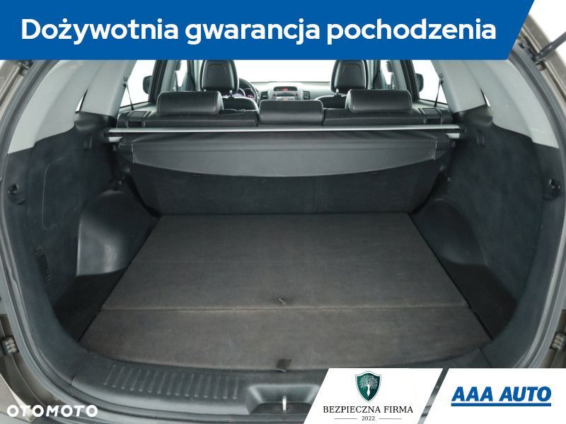 Kia Sorento - 12