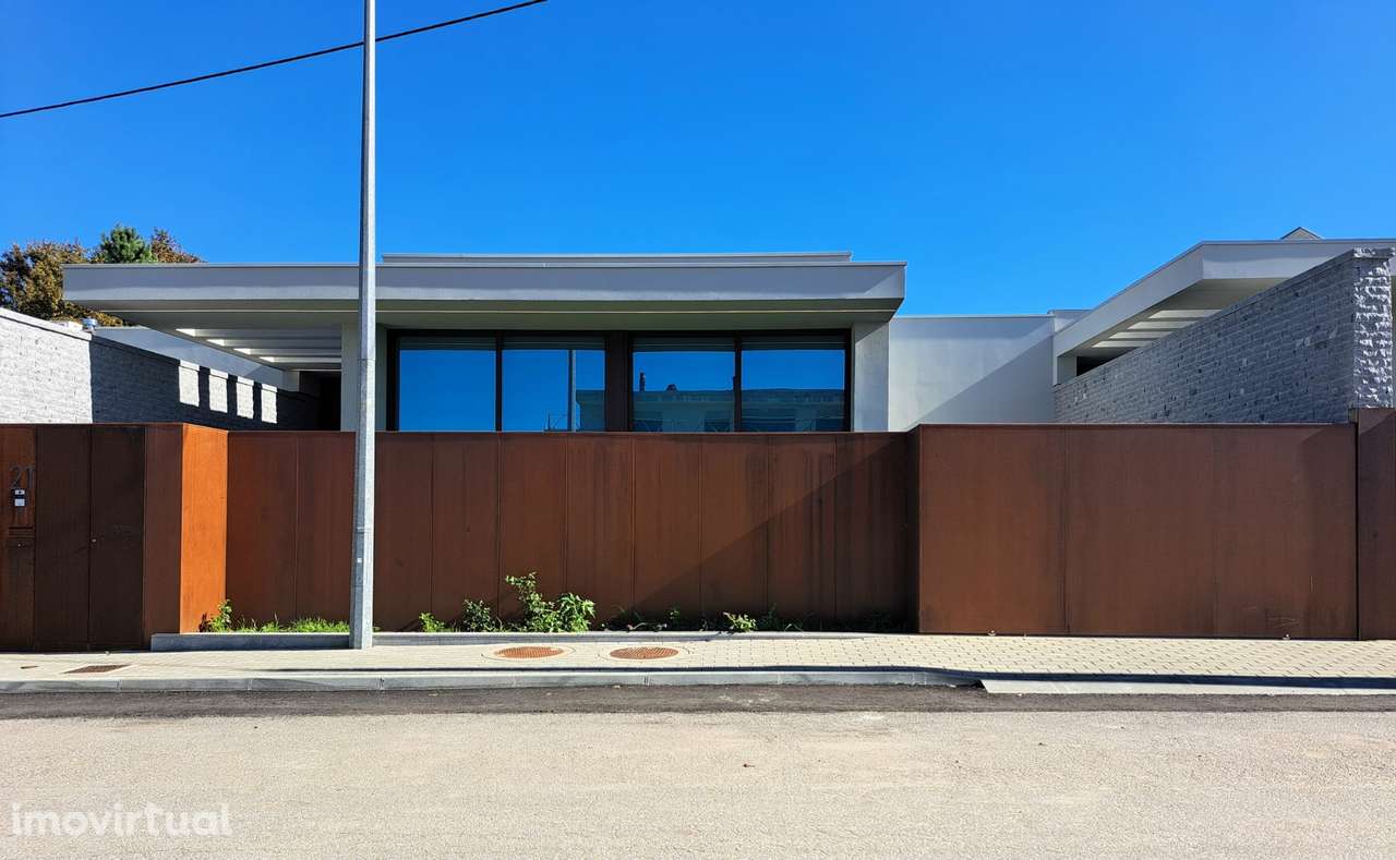 Moradias T3+1 Exclusivas – Inovação, Conforto e Design Moderno - Grande imagem: 5/35