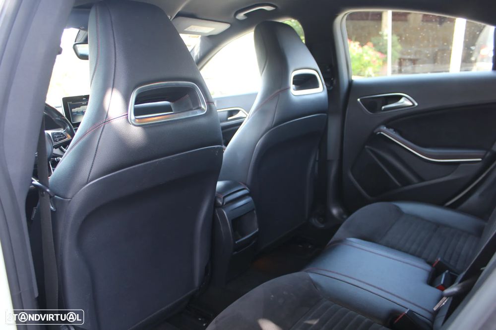 Mercedes-Benz CLA 200 CDI AMG Line Aut. - 26