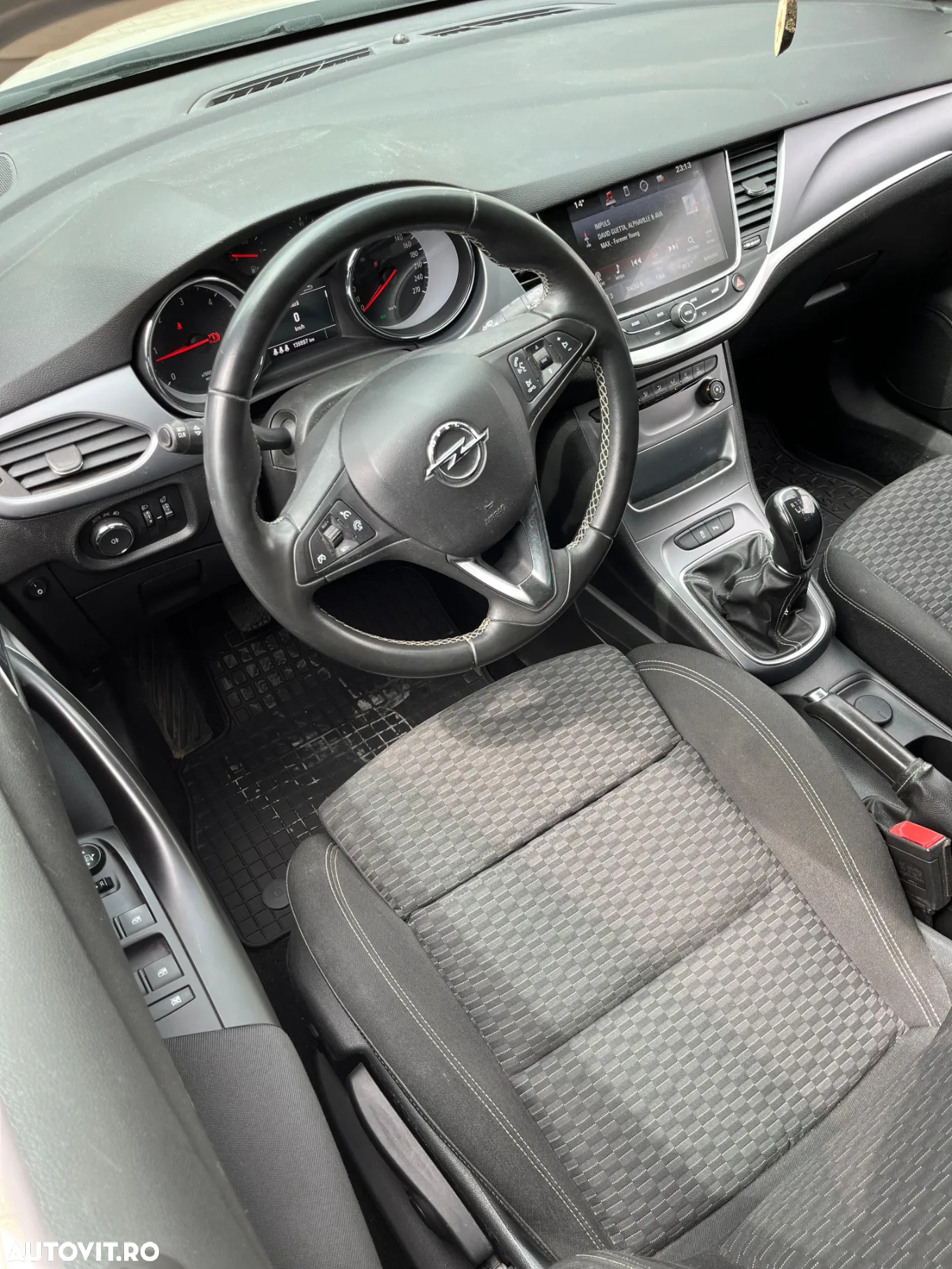 Opel Astra 1.6 D (CDTI) Sports Tourer Edition - 9
