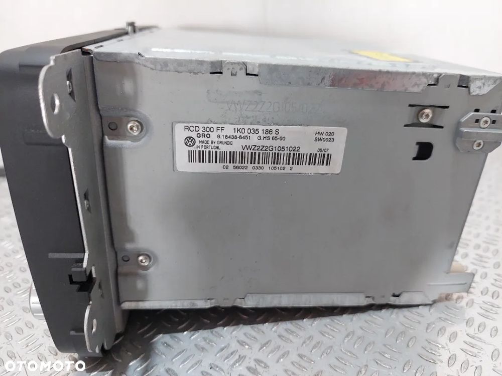 RADIO VW GOLF NR 1K0035186S - 2