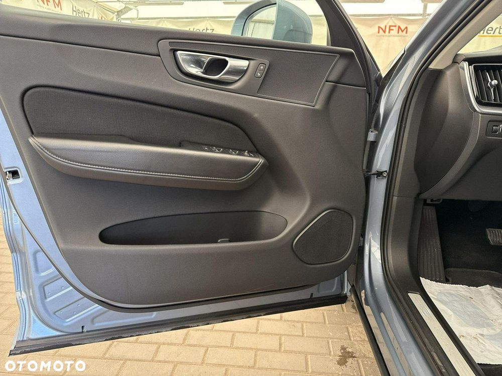 Volvo XC 60 - 10