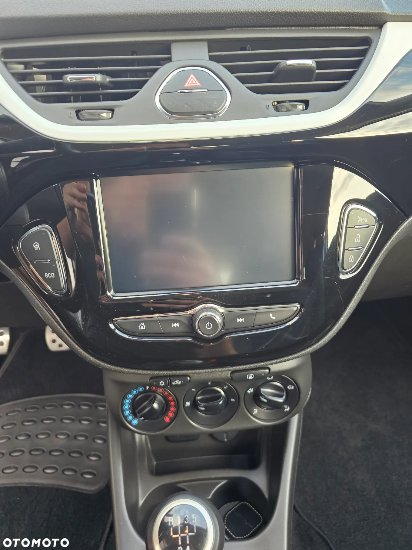 Opel Corsa - 18