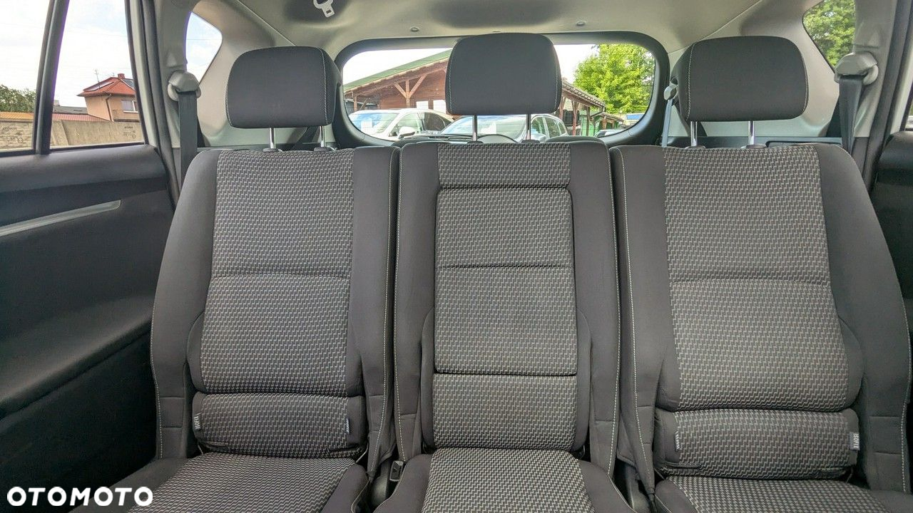 Toyota Verso - 31