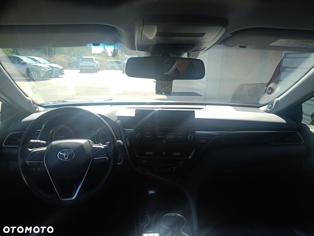 Toyota Camry 2.5 Hybrid Executive CVT - 2