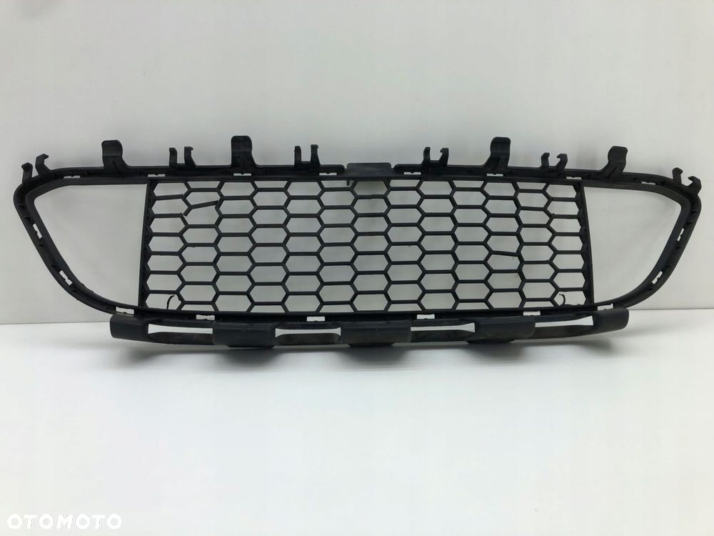 BMW F30 F31 KRATKA ZDERZAKA PRZÓD M-PAKIET 8054132 - 1