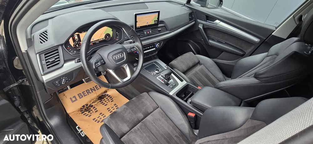 Audi Q5 2.0 40 TDI quattro S tronic Design - 23