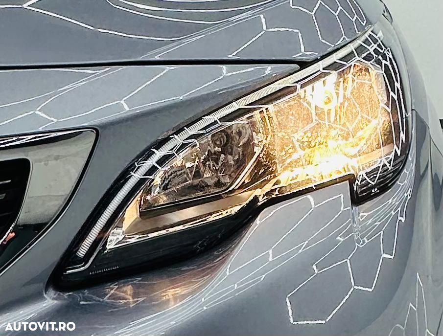 Peugeot 5008 PureTech 130 Allure - 11