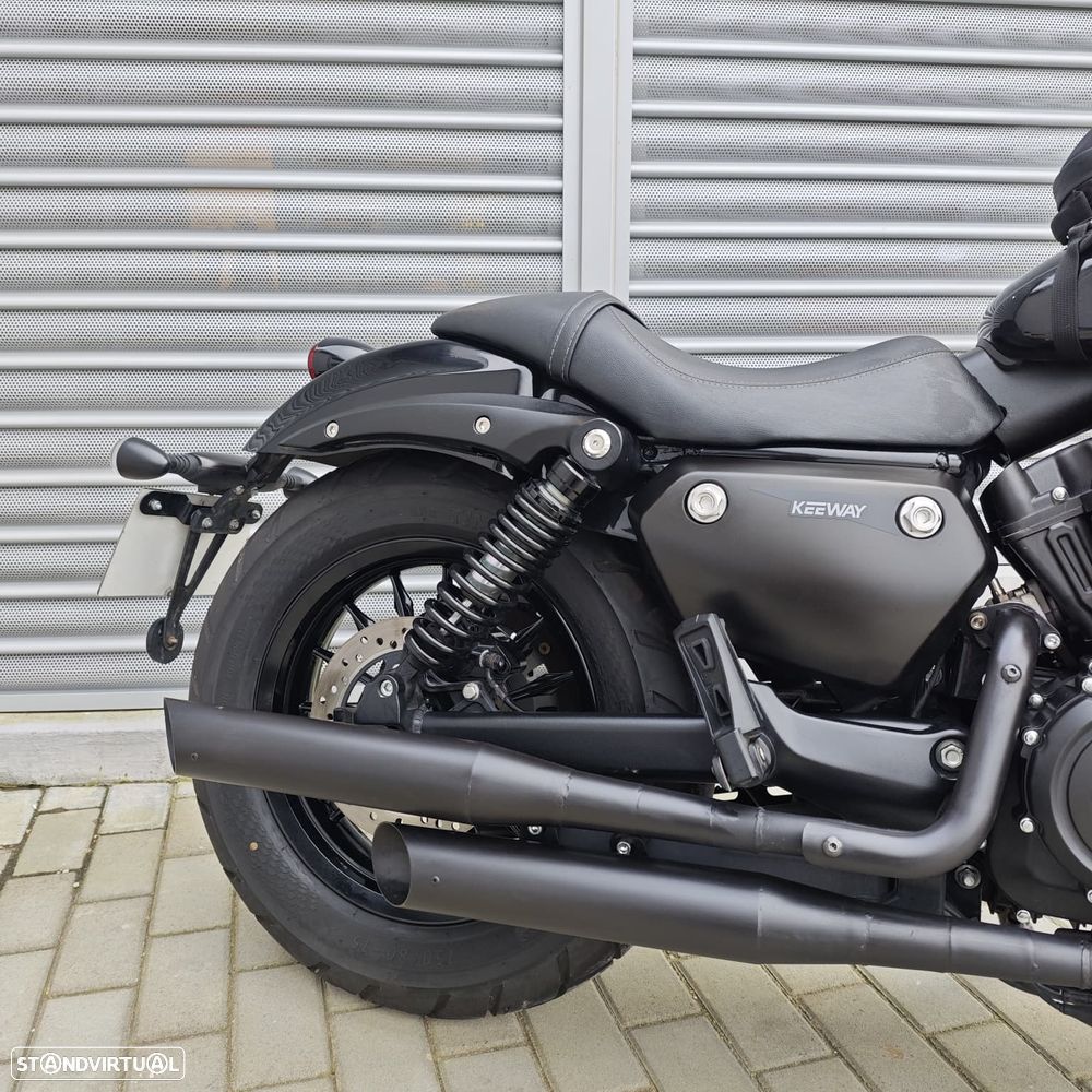 Keeway V-Cruise 125 BENDA - 7