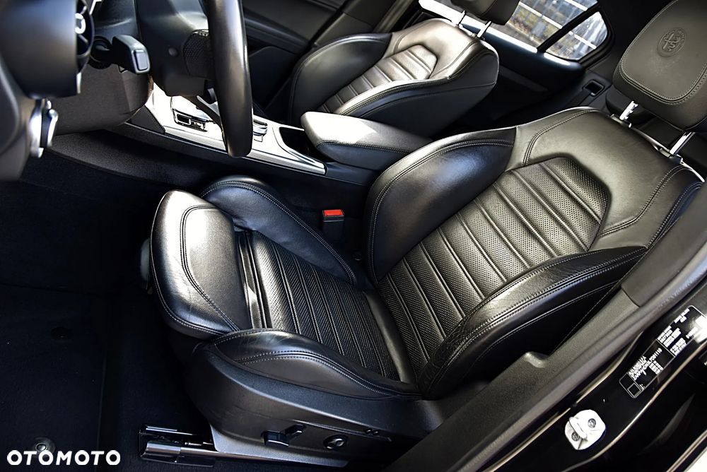 Alfa Romeo Stelvio 2.0 Turbo Veloce Q4 - 16