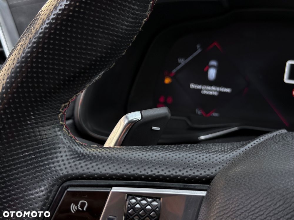DS Automobiles DS 7 Crossback 1.6 PureTech Performance Line + - 28