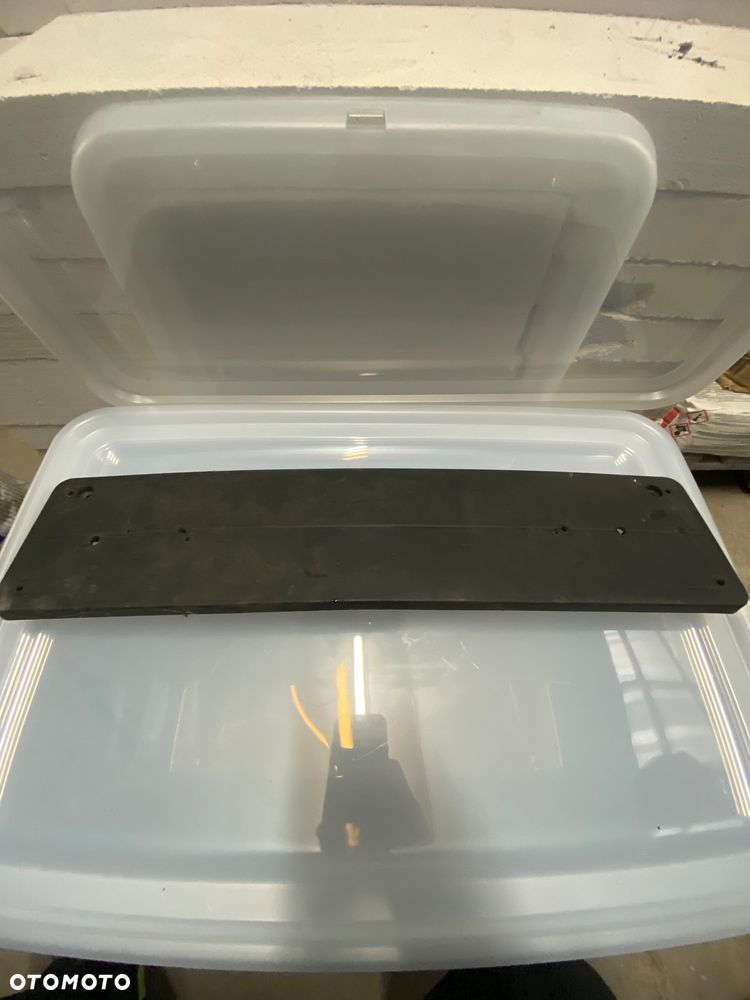 zestaw do zderzaka w 211 - 4