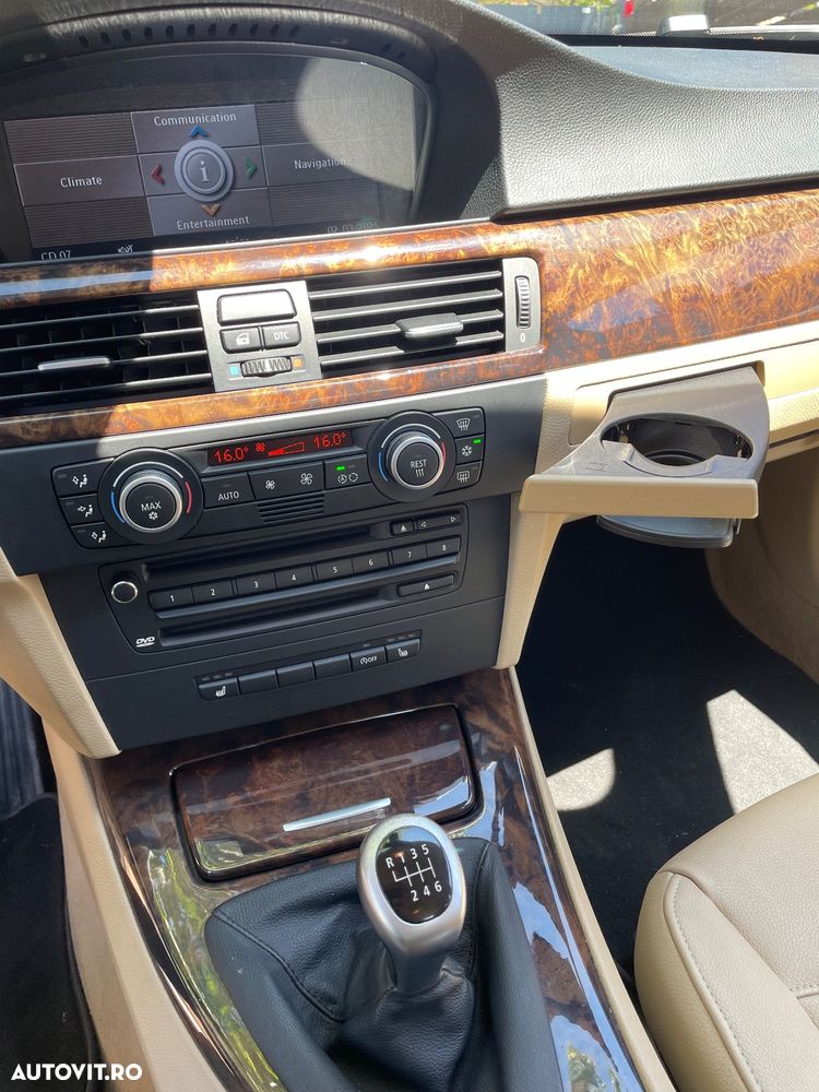 BMW Seria 3 318d - 9