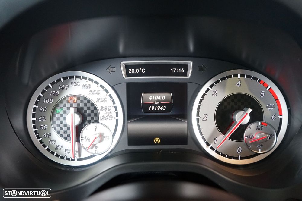 Mercedes-Benz A 180 d AMG Line - 22