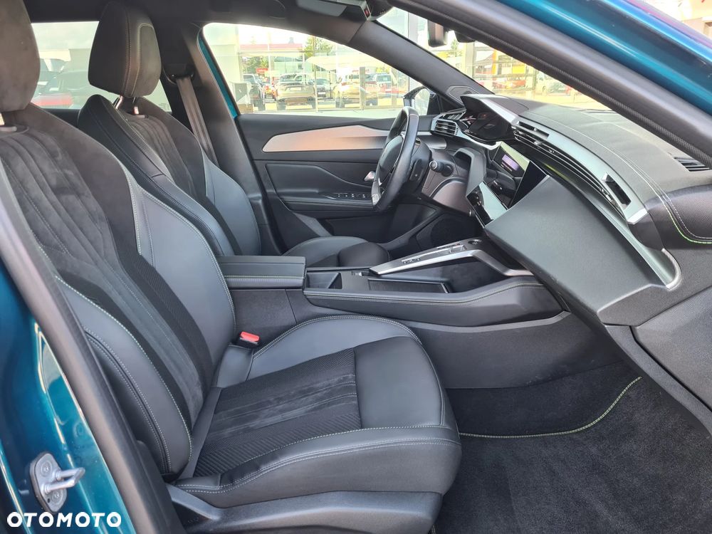 Peugeot 408 1.2 PureTech GT S&S EAT8 - 21