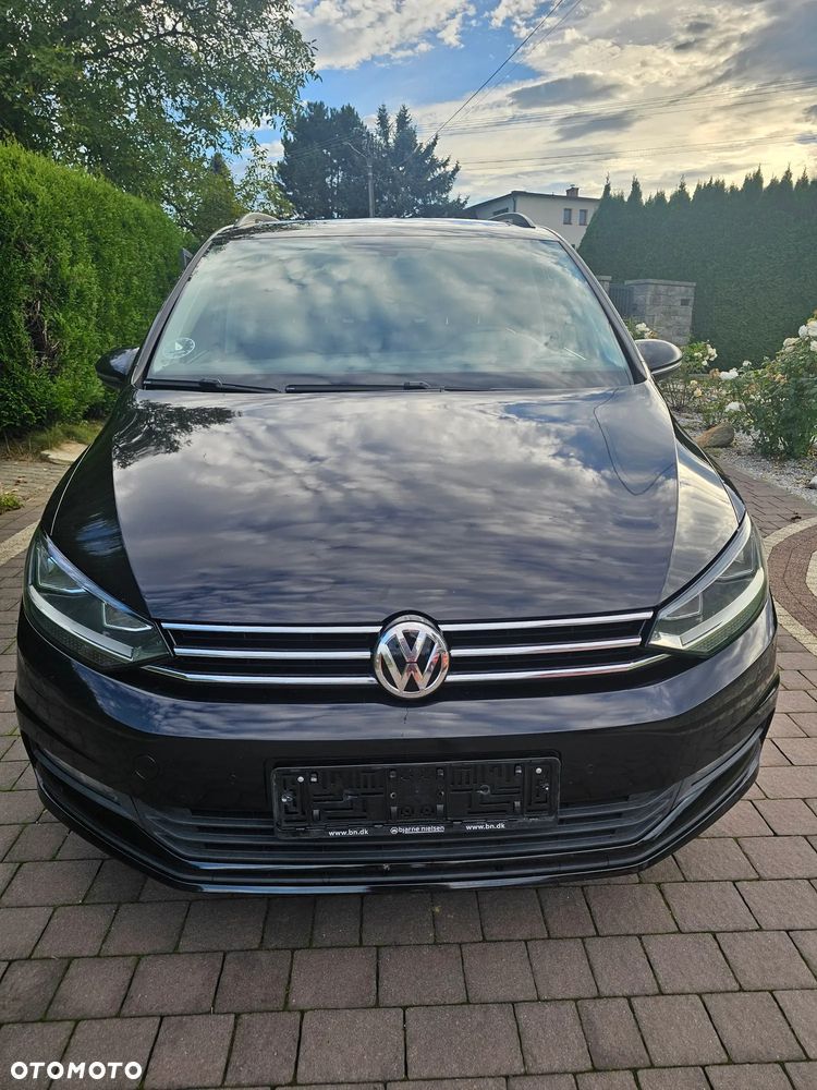 Volkswagen Touran 2.0 TDI SCR DSG Highline - 4