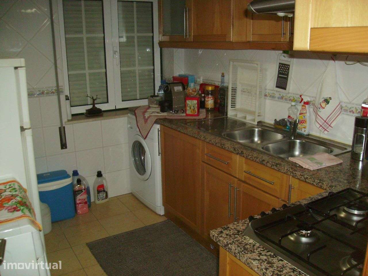 Arrenda-se excelente T0+1 + Aparcamento coberto na Quinta das Lágrimas - Grande imagem: 4/12