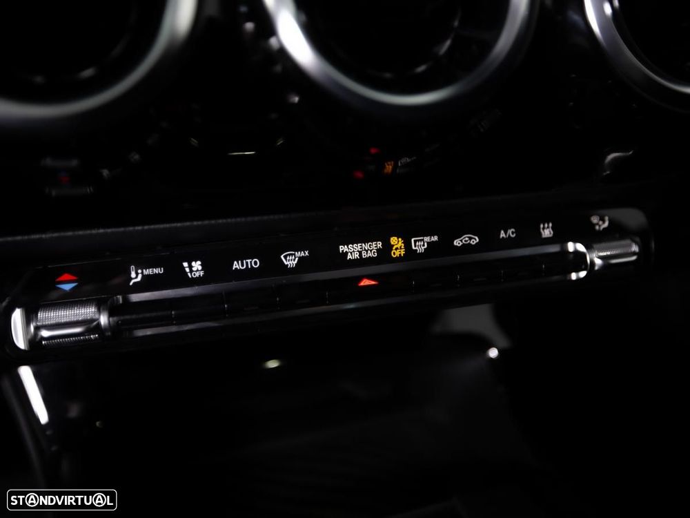 Mercedes-Benz CLA 250 e Shooting Brake Progressive - 21