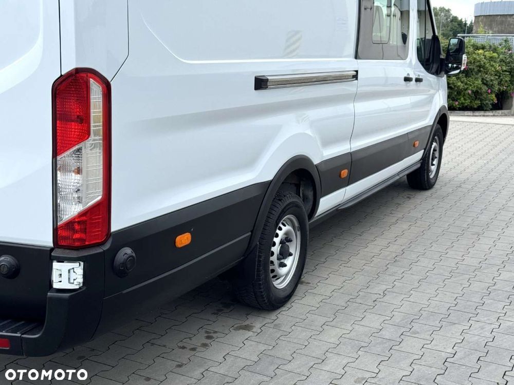 Ford Transit - 13