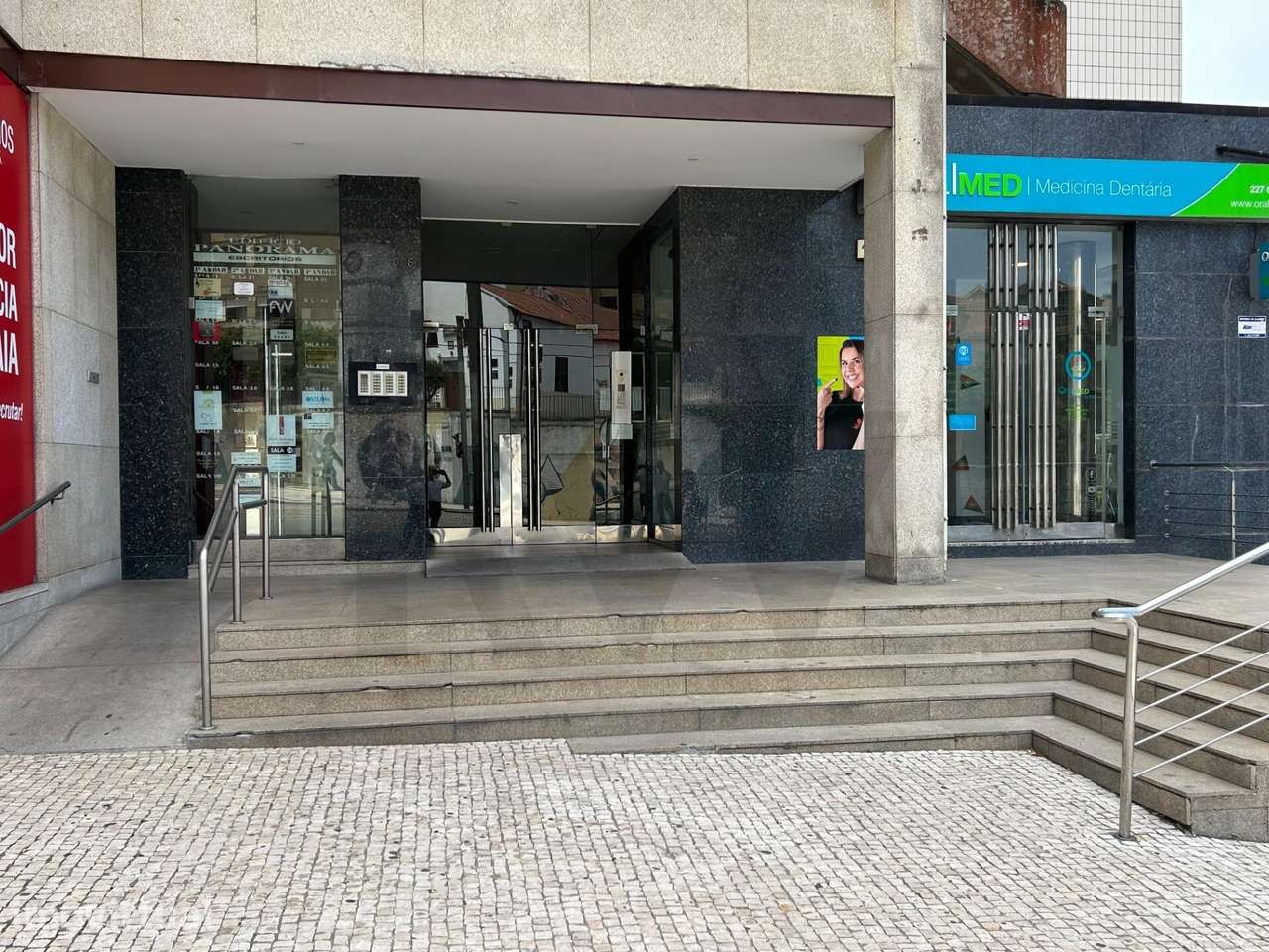 Escritório para Arrendamento na Av da Republica | General Torres | VNG - Grande imagem: 3/12