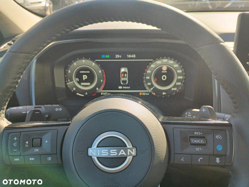 Nissan Qashqai - 13