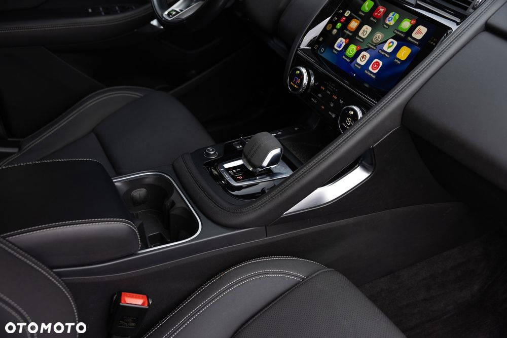Jaguar E-Pace D165 AWD R-Dynamic SE - 38