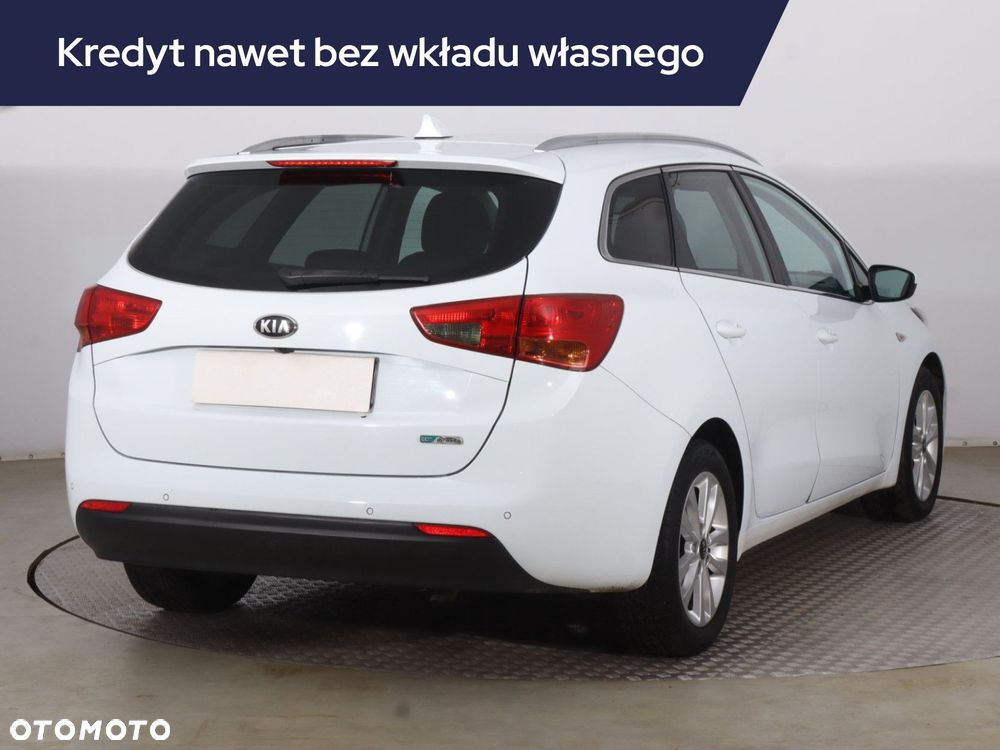Kia Ceed - 7
