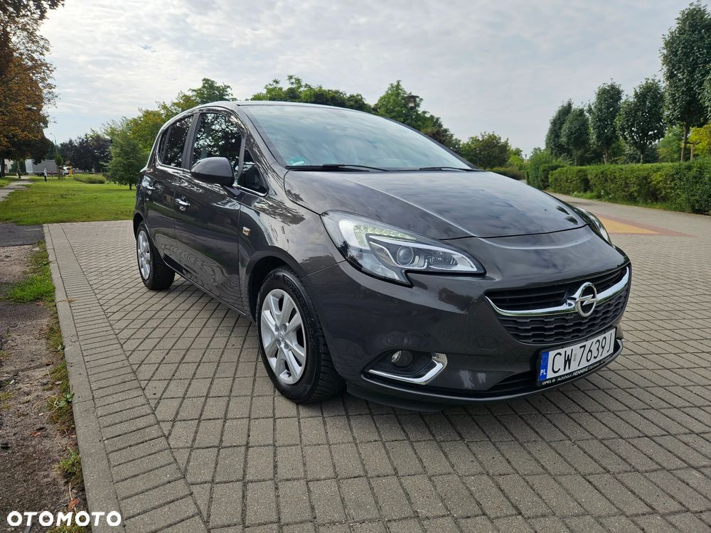 Opel Corsa 1.4 16V Cosmo - 10