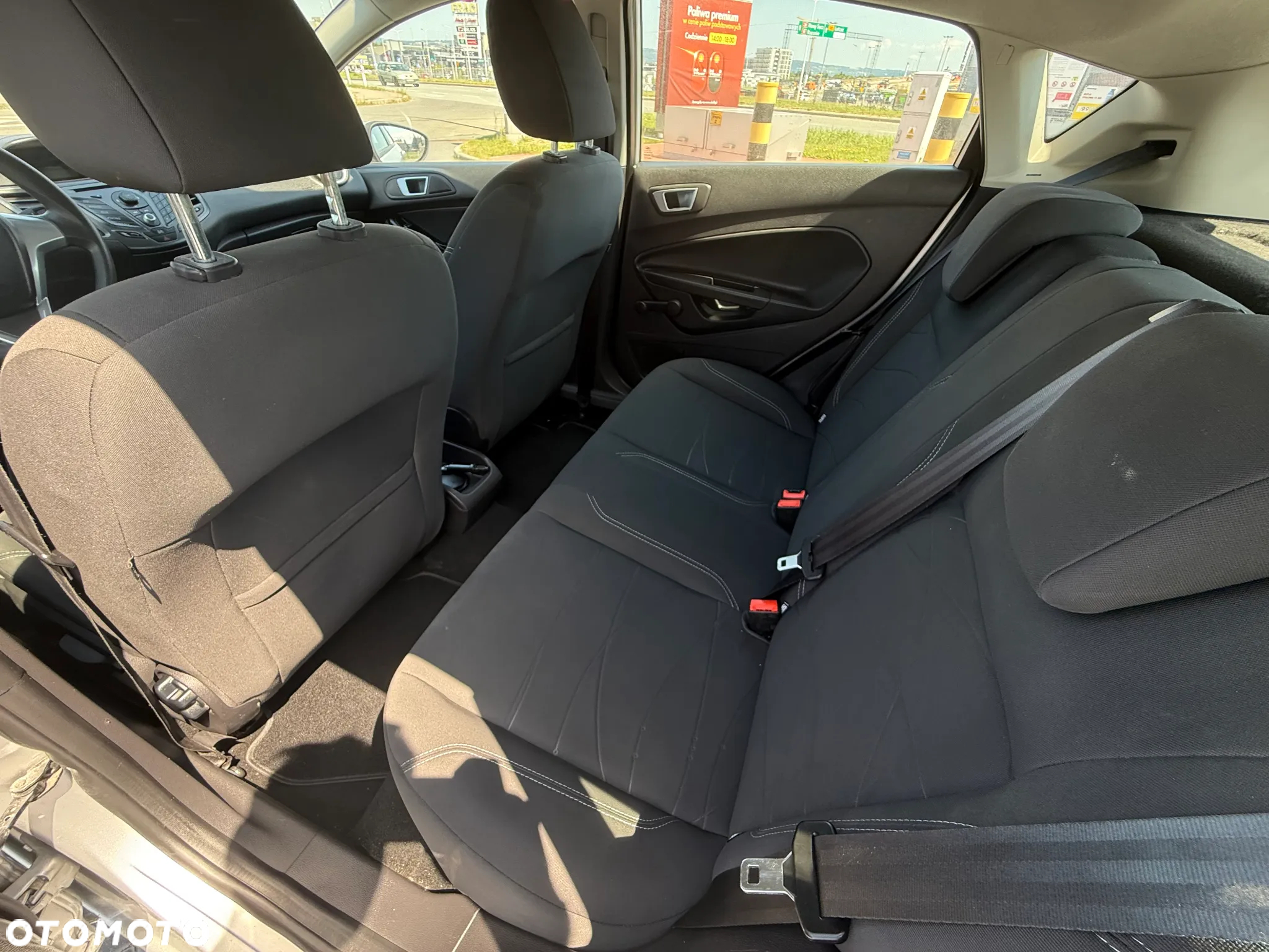 Ford Fiesta 1.5 TDCi Celebration - 10
