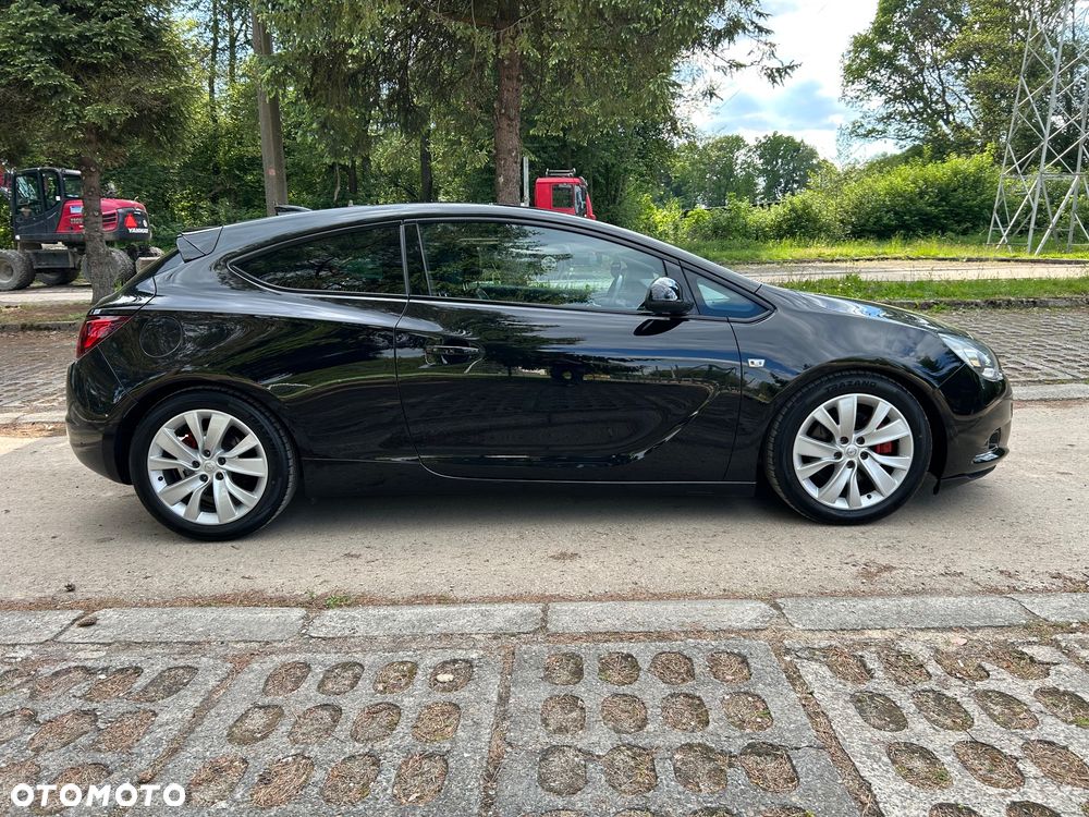 Opel Astra 1.6 T SIDI Sport S&S - 4