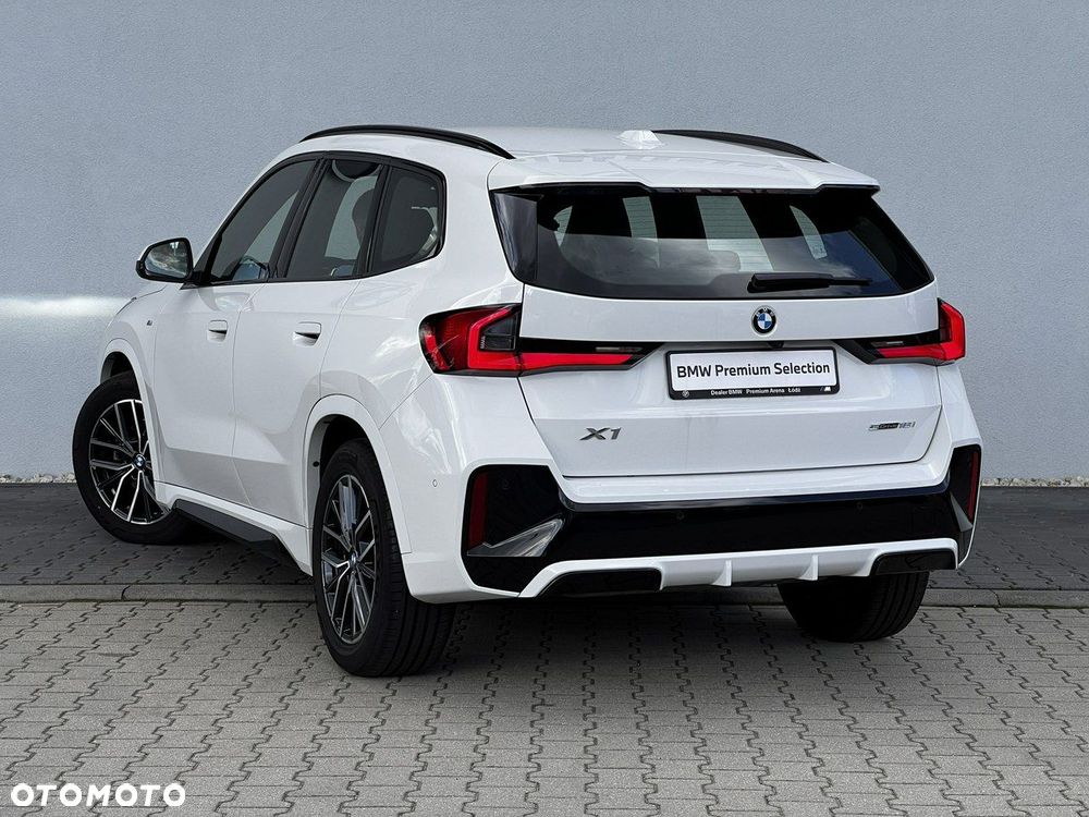 BMW X1 sDrive18i M Sport - 4