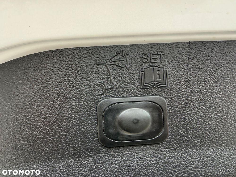 Ford Kuga 2.0 TDCi 4x4 Titanium - 10