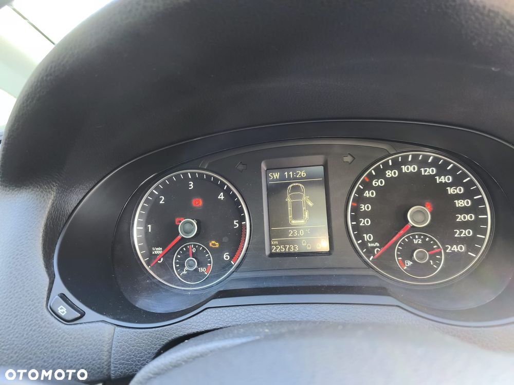 Volkswagen Sharan 2.0 TDI Highline - 12