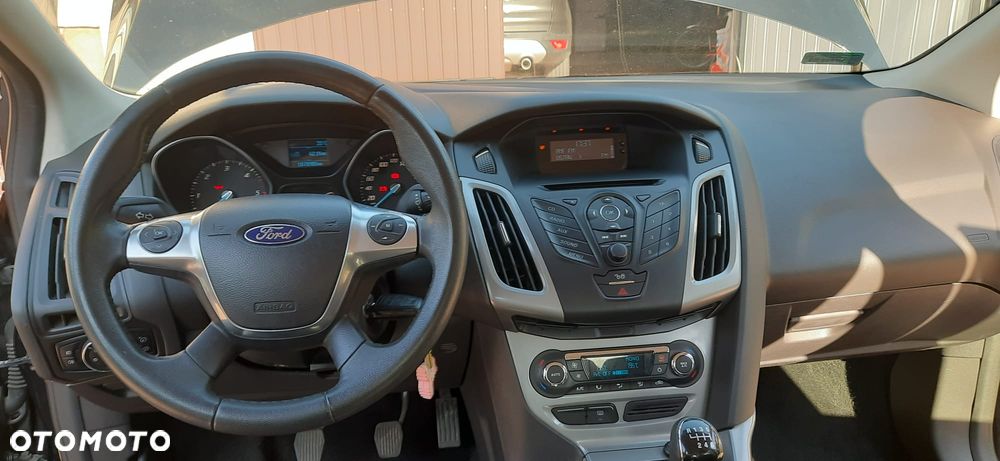 Ford Focus 1.6 TDCi Ambiente - 11