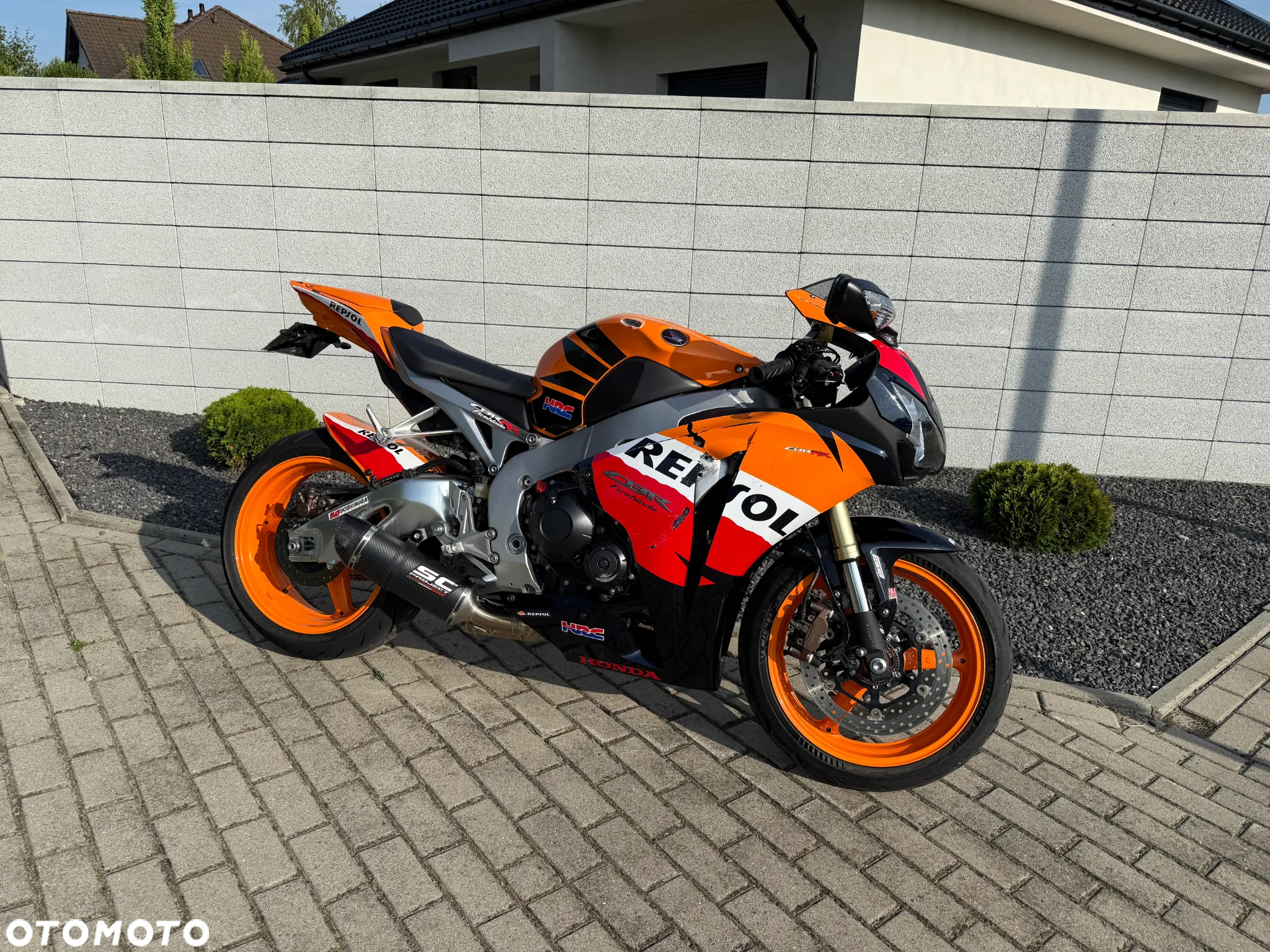 Honda CBR - 8
