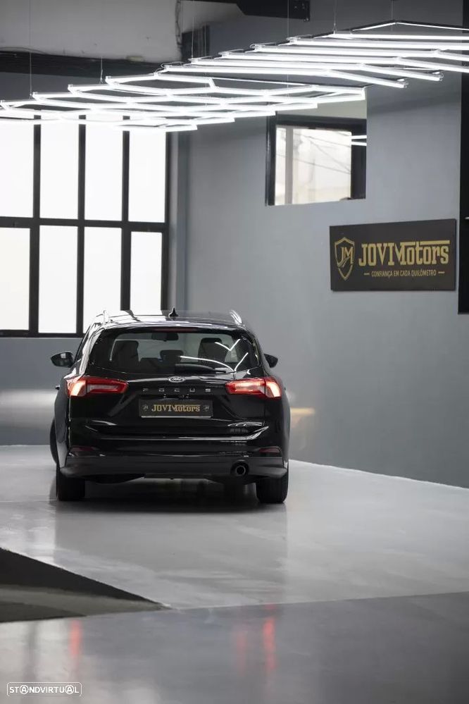 Ford Focus 1.5 TDCi ECOBlue Business Aut. - 41