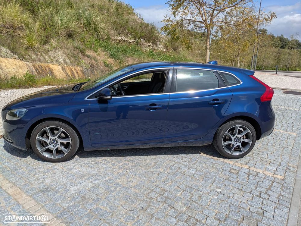 Volvo V40 2.0 D2 R-Design - 10