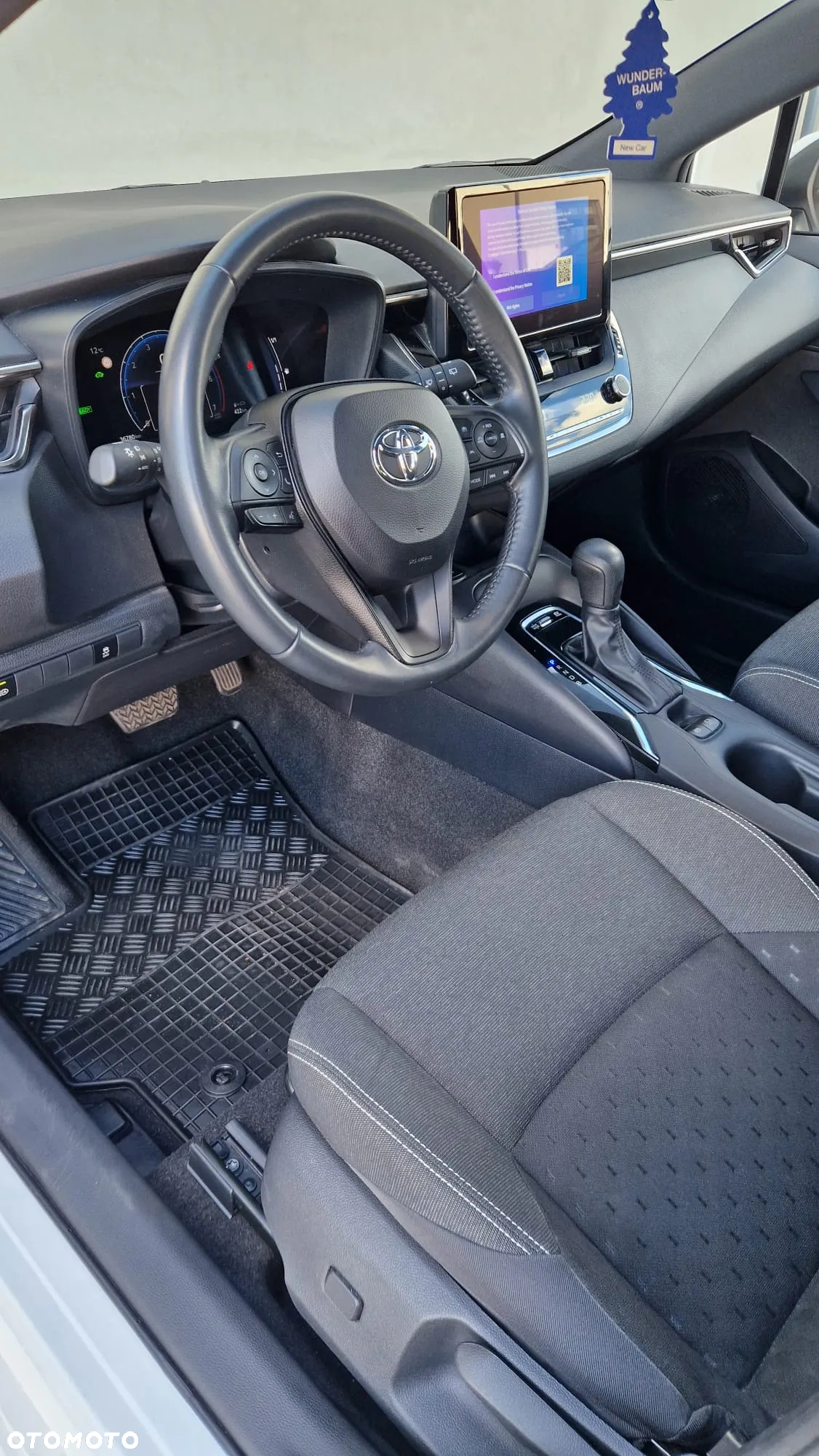 Toyota Corolla 1.8 Hybrid Comfort - 14