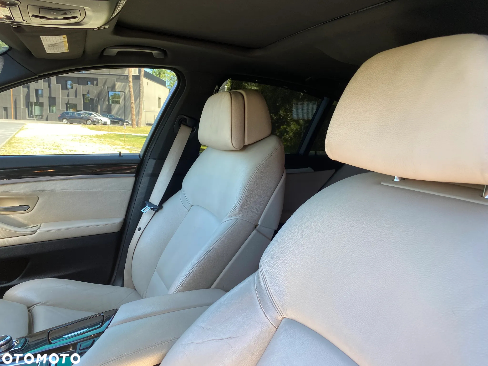BMW Seria 5 - 16