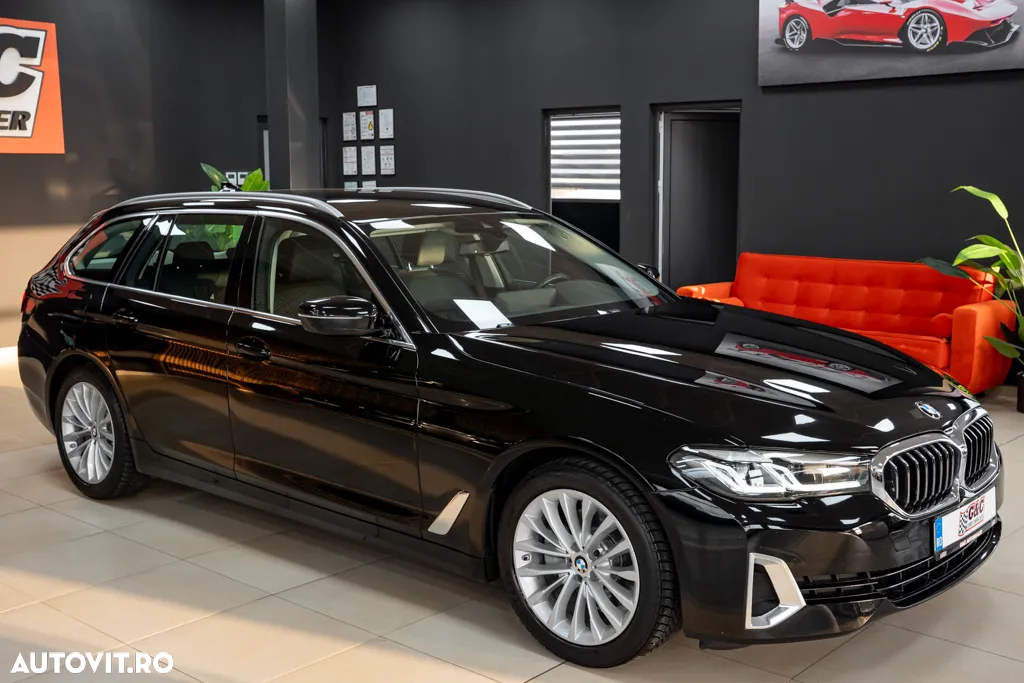 BMW Seria 5 520i Touring Aut. Luxury Line - 3