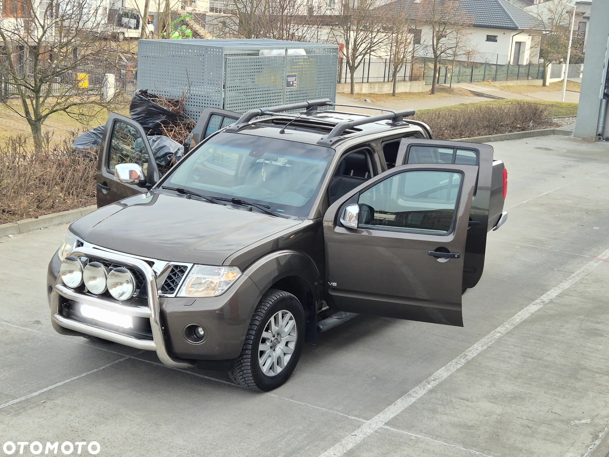 Nissan Navara 3.0 D V6 Platinum Long EU5