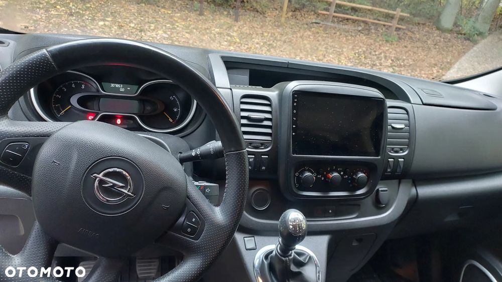Opel Vivaro L2H1 2.9t Edition - 4