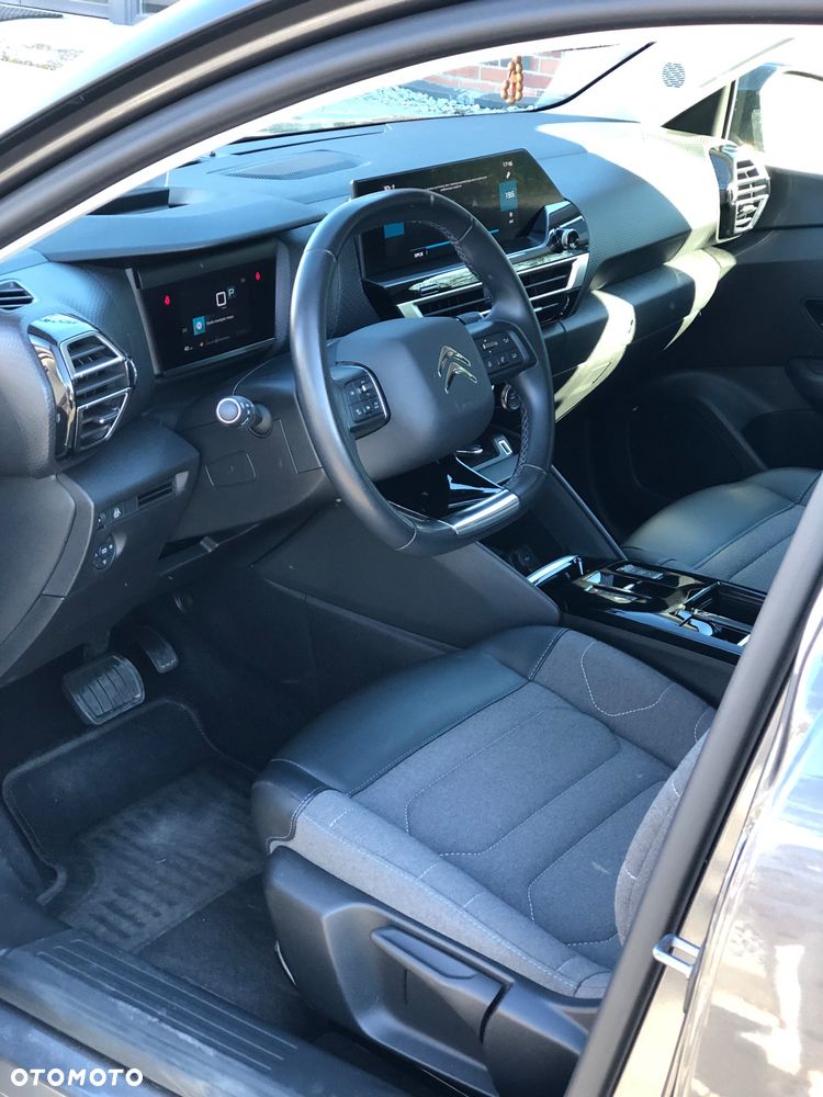 Citroën C4 BlueHDi 130 Stop&Start EAT8 FEEL PACK - 25